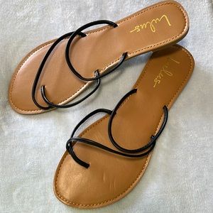 Lulus sandals. Size 9